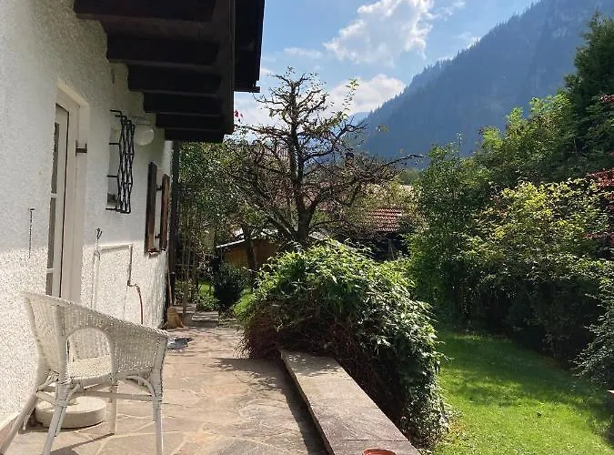 Villa Valentin In *